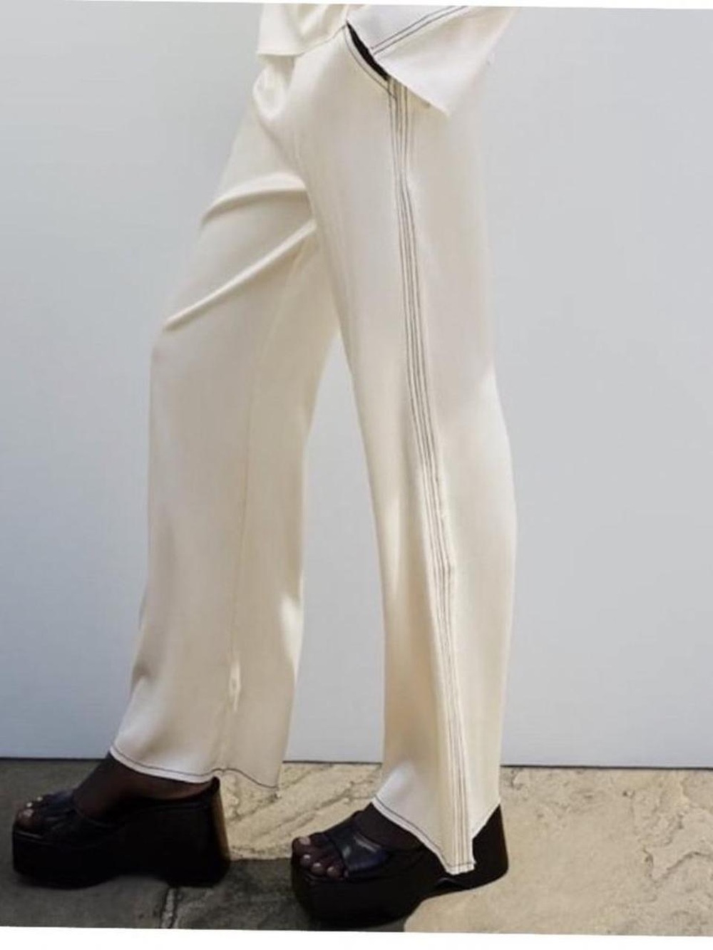 Zara Cream Wide-Leg Pants with Contrast Stitching
